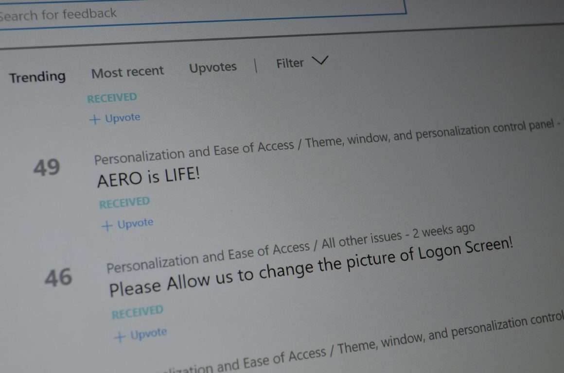 Poll: Which Feature Should Arrive Next In Windows 10 - Dsc0766 Windows 10 Feedback for Aero and login screen