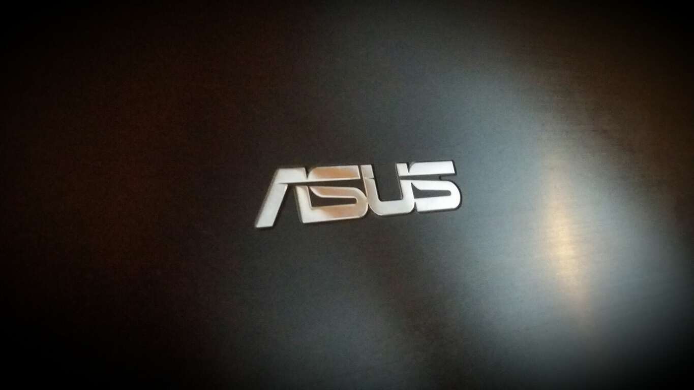 Asus introduces new budget Transformer Books with Windows 10 - OnMSFT.com - September 22, 2015