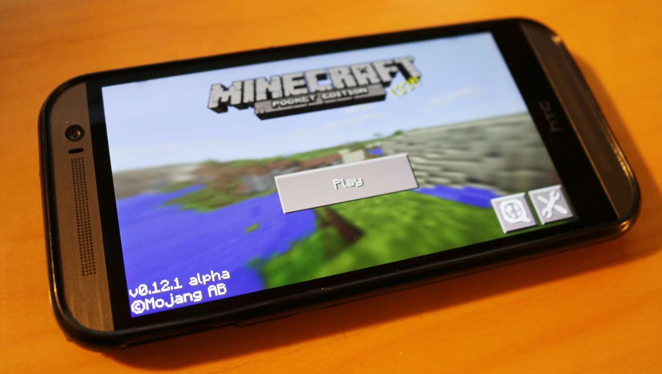 Minecraft's first major update of the year, Overworld, is coming later this month - OnMSFT.com - February 10, 2016