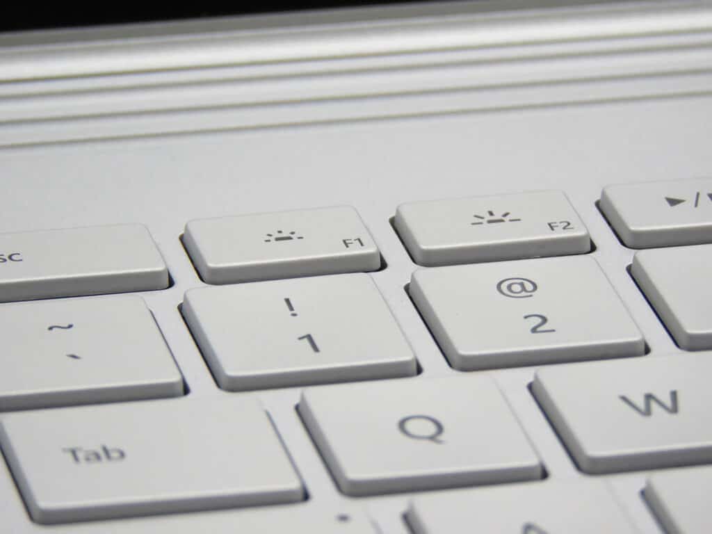does the windows surface pro keyboard have backlight does the windows surface pro keyboard have backlight