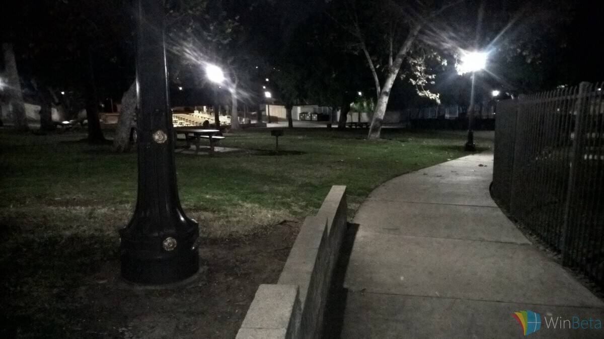 Lumia 950 Review - Lumia 1520 Park 1 E1449544895283 Lumia 1520 comparison image with lumia 950 in park, auto shot.