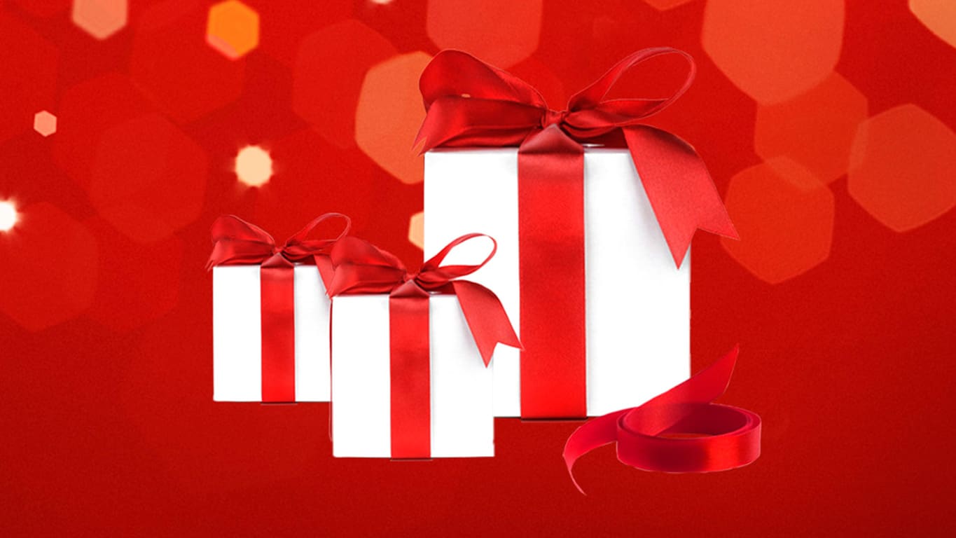 25% Off Windows Store Cards And More In Boxing Week Sales - Sales Red Christmas Present
