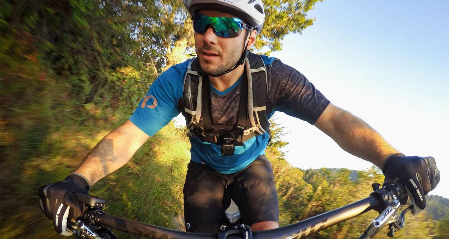 Microsoft bolsters its wearable potential with new GoPro licensing agreement - OnMSFT.com - February 5, 2016