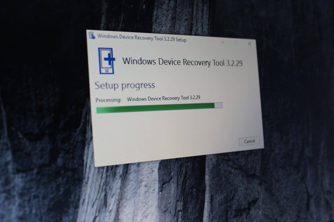 Microsoft's Windows Device Recovery Tool updated - OnMSFT.com - March 21, 2016