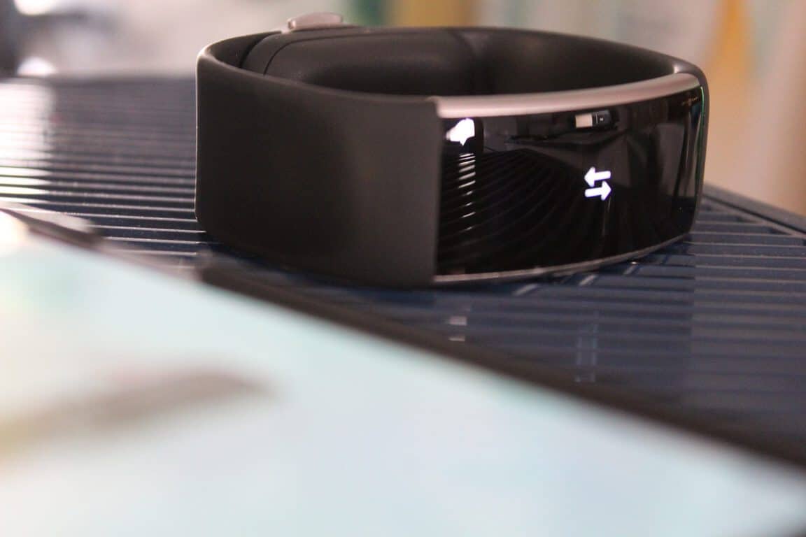 Microsoft 's Band 2 and Band app gets updated - OnMSFT.com - October 13, 2016