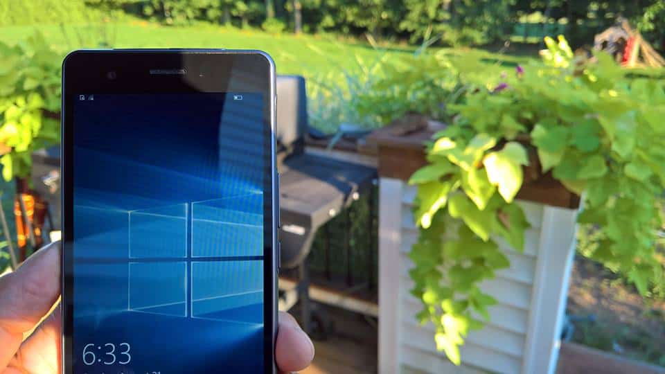 The elusive whartonbrooks windows 10 mobile device hits further delays - onmsft. Com - october 31, 2016