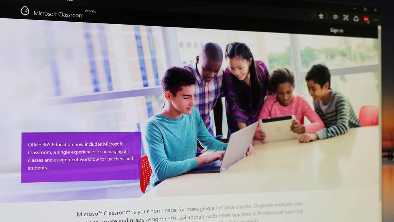 Microsoft Classroom and School Data Sync introduced as Previews - OnMSFT.com - August 18, 2016