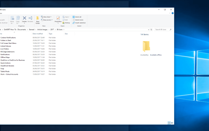 Screenshot of Windows 10 snapping a window
