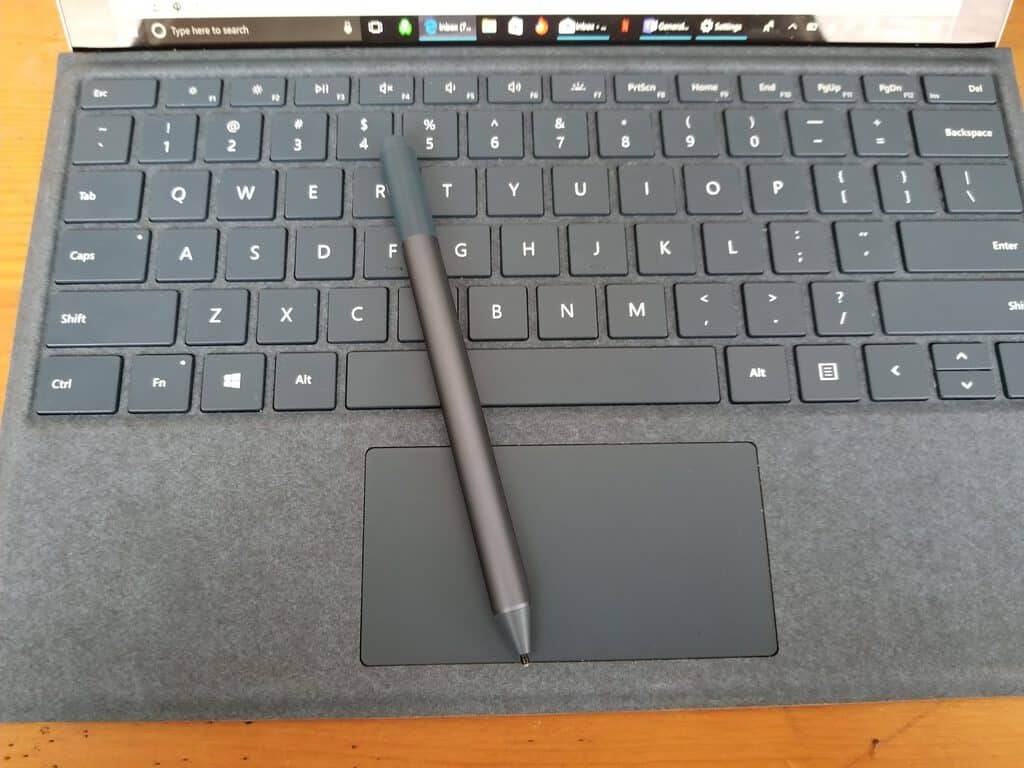 Latest Surface Pro firmware update fixes jittery Surface Pen issue - OnMSFT.com - August 10, 2018