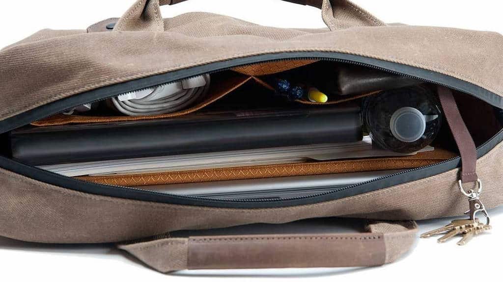 Bolt briefcase from waterfield designs is a stylish bag to carry your surface pro (or any other laptop) - onmsft. Com - august 12, 2017