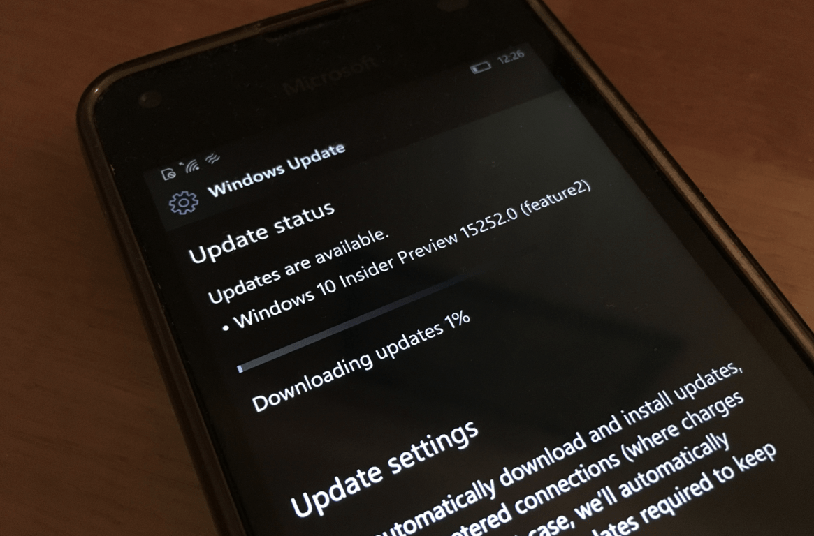 Windows 10 Mobile Insider build 15252 is now rolling out to Fast Ring Insiders with a couple of fixes - OnMSFT.com - September 15, 2017