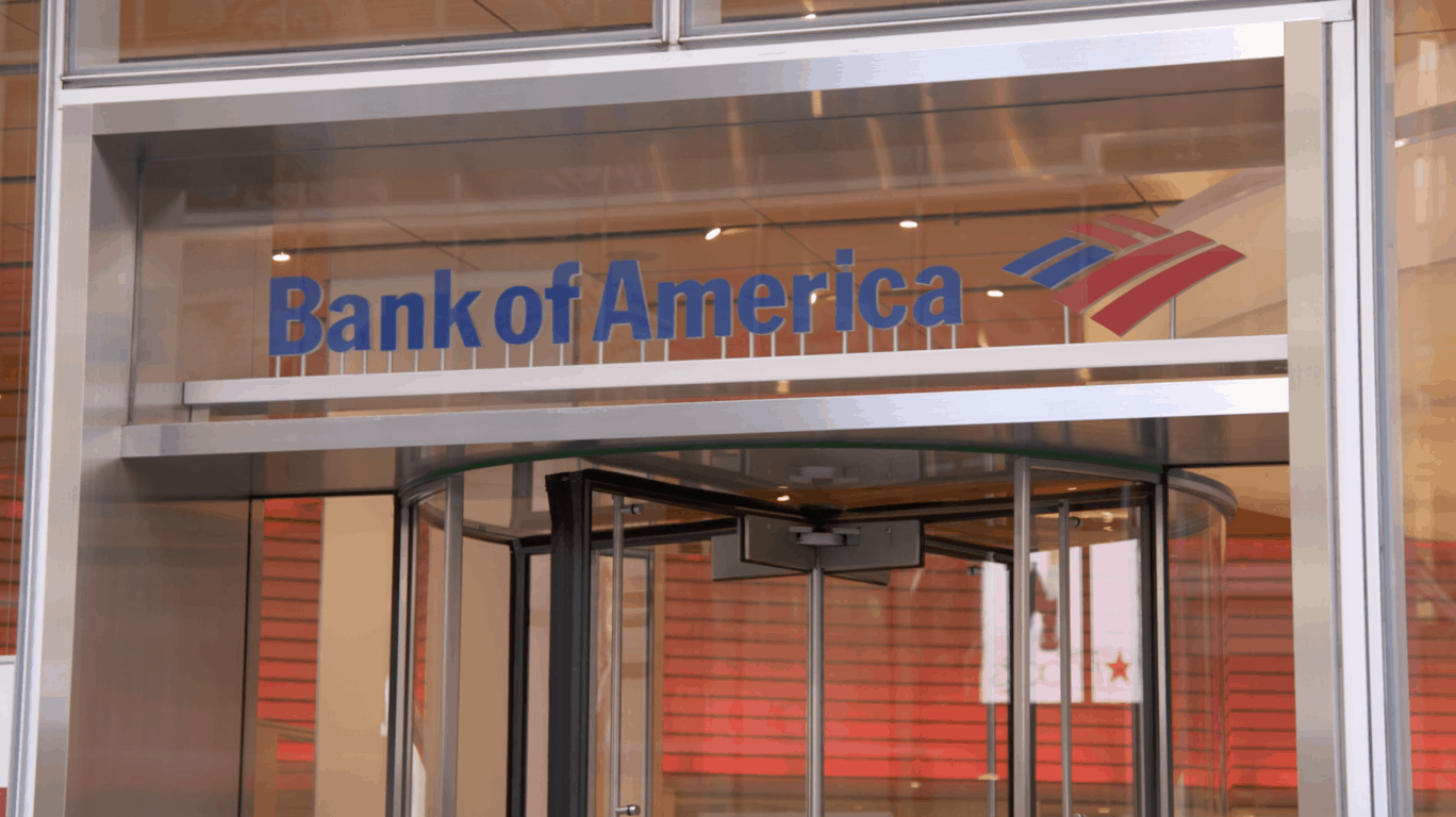 Bank of america, one of the world's largest banks, moves to the microsoft cloud - onmsft. Com - october 2, 2017