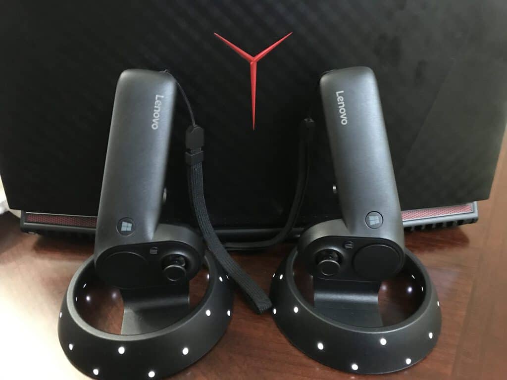 Lenovo Explorer Review: A Comfortable Headset That'Ll Make You A Windows Mixed Reality Believer - 20171111 152739109 Ios 1 E1512239167713 Lenovo explorer review: a comfortable headset that'll make you a windows mixed reality believer - onmsft. Com - december 5, 2017