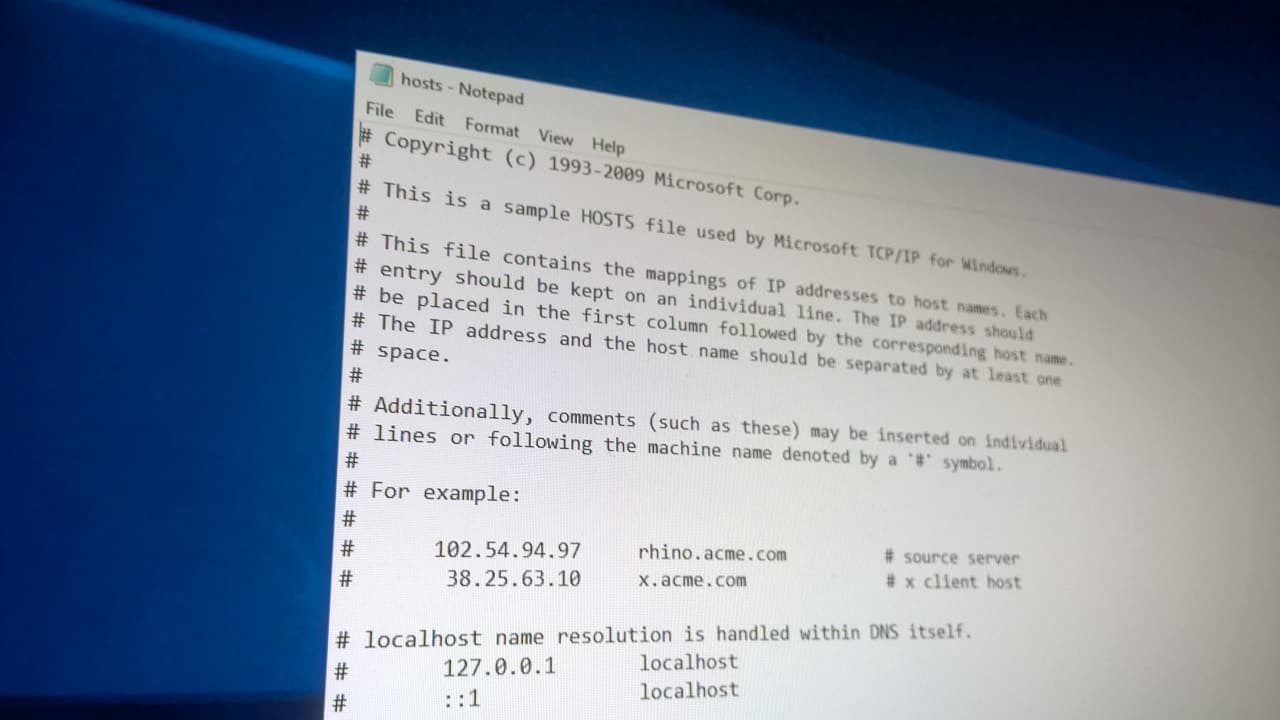 Photo of Windows 10 hosts file on desktop