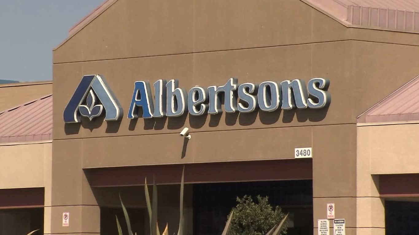 Albertson's signs azure / office 365 deal with microsoft as more grocers and retailers shun amazon - onmsft. Com - january 24, 2019