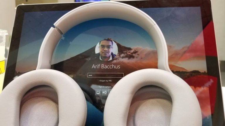 Surface Headphones with Surface Pro 4