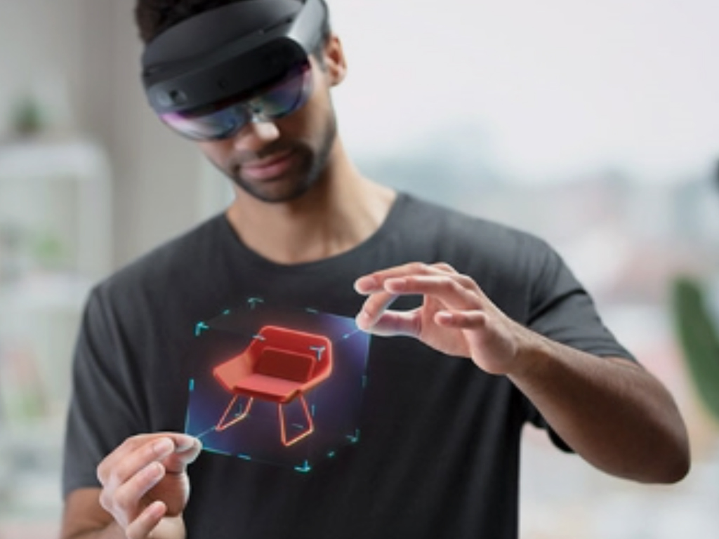 Microsoft's HoloLens 2