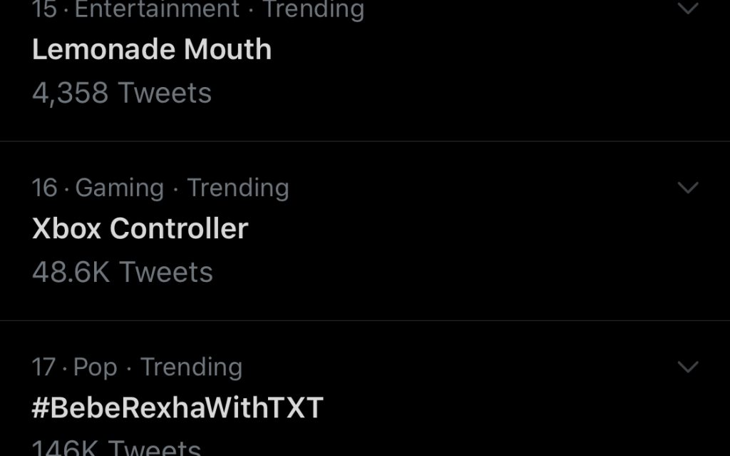 Xbox Controller trending on Twitter