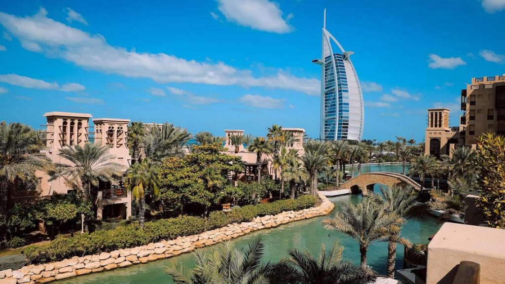 Arabian splendour with Burj Al Arab