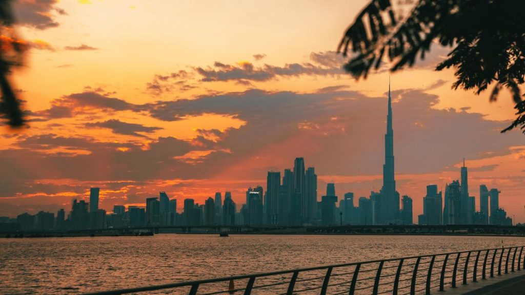 Sunset scenes with Burj Khalifa