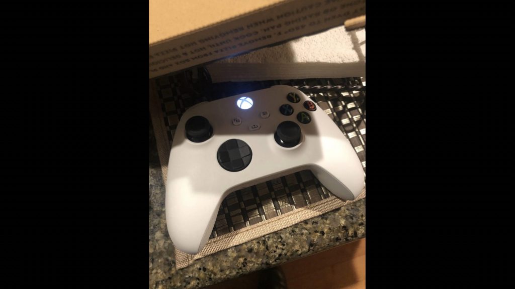White version of Microsoft's next-gen Xbox Controller briefly appears online - OnMSFT.com - July 27, 2020
