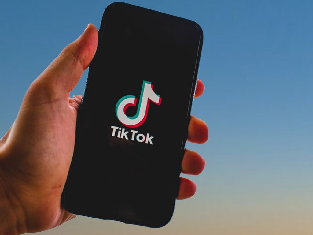 Chinese App ‘TikTok,’ Popular With US Teens, Raises ...
 |For U Tiktok