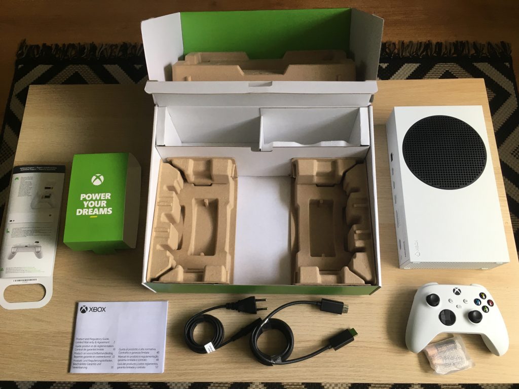 Xbox Series S Retail Box Inside 3