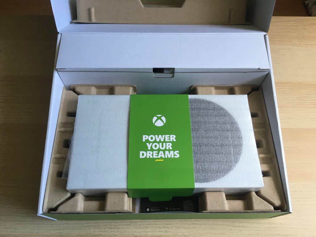 Xbox Series S Retail Box Inside 1