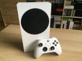 Xbox Series S With Controller 2