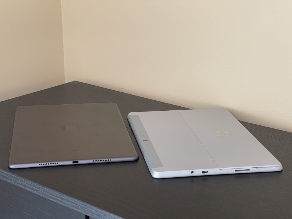 Ipad Vs Surface Bottom, Design