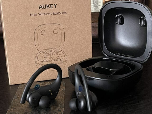 Aukey Headphones Box 3