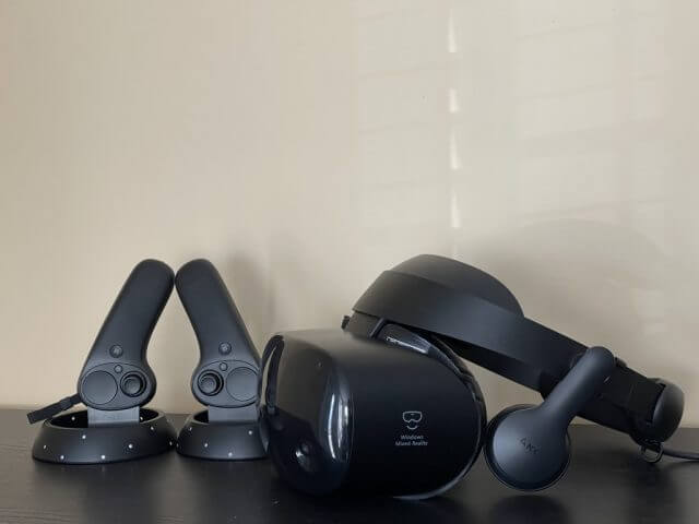 Samsung Hmd Odyssey + Windows Mixed Reallity Headset