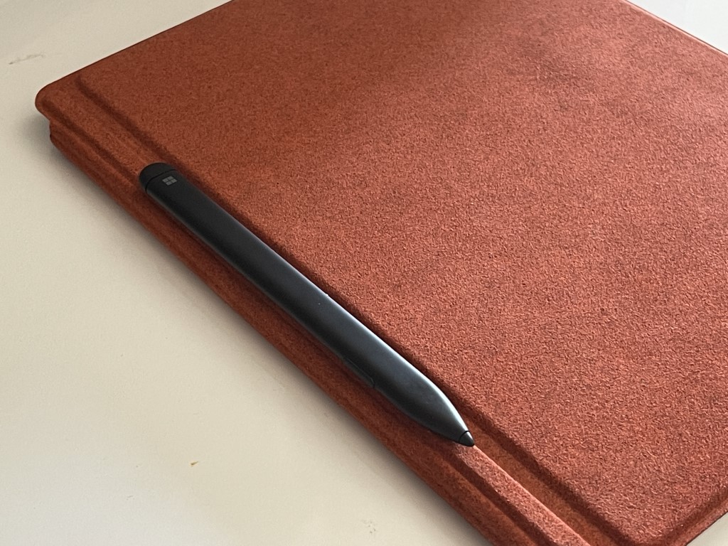 Surface Slim Pen Side Of Type Cover