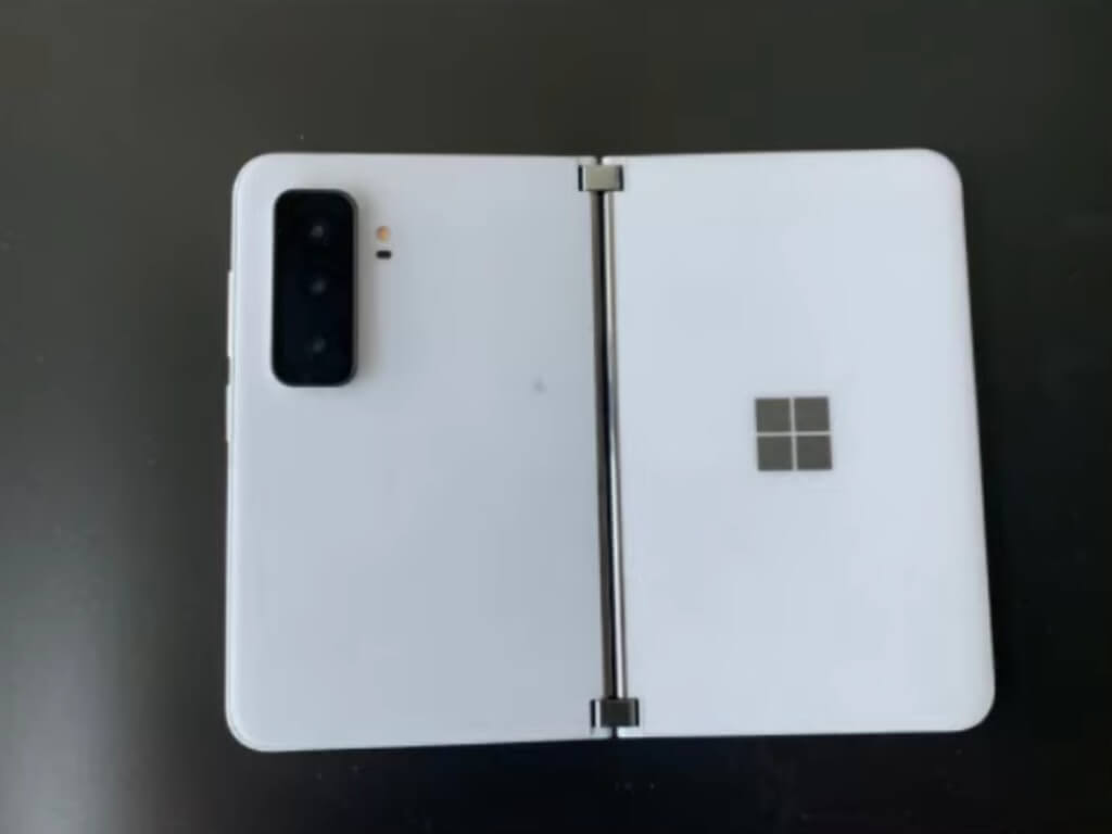 Surface Duo 2 leaked picture