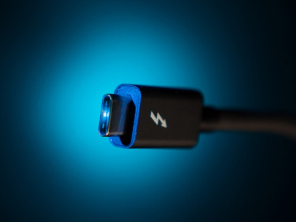 Intel's Thunderbolt 5 protocol leaks early following exec gaffe - OnMSFT.com - August 2, 2021