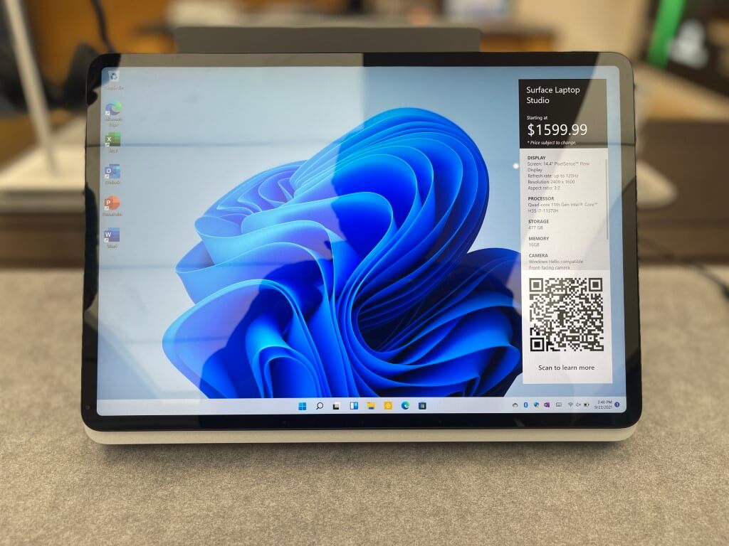 Surface Laptop Studio Display Mode
