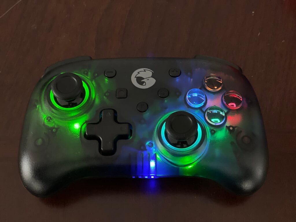 Gamesir t4 mini review: a fantastic compact mobile controller for xbox cloud gaming & beyond - onmsft. Com - december 8, 2021