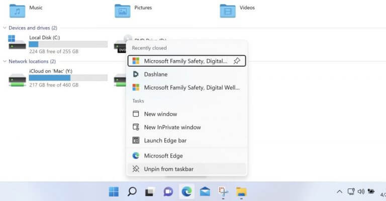 customizing the taskbar in Windows 11