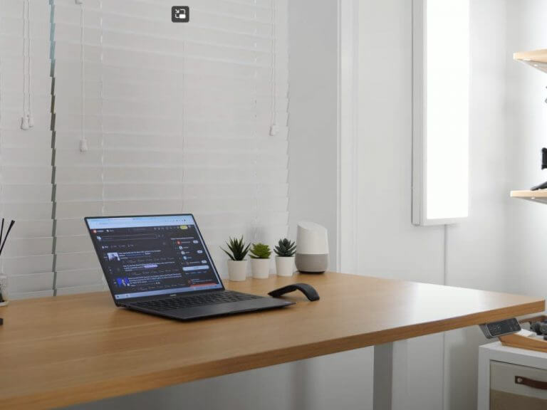 FlexiSpot E7 Standing Desk - room