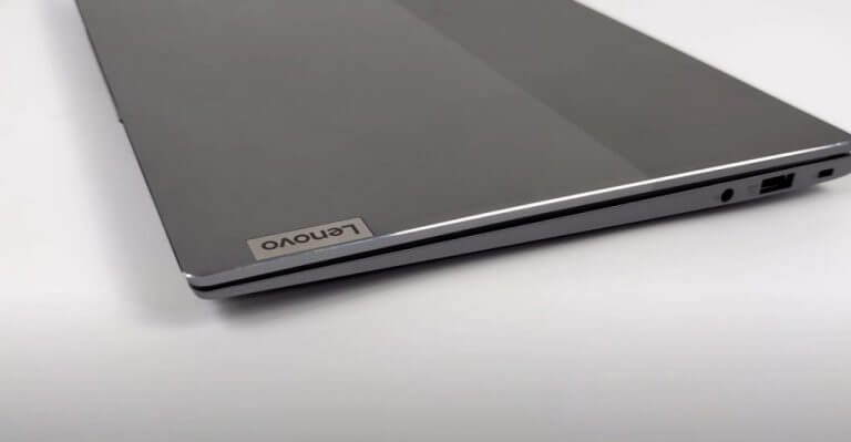 Lenovo ThinkBook 13s lid down