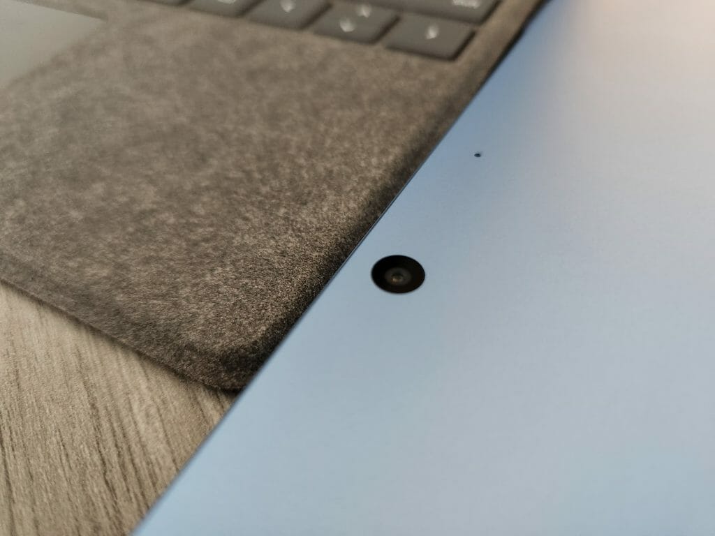 Surface Pro 9 Saphire Blue