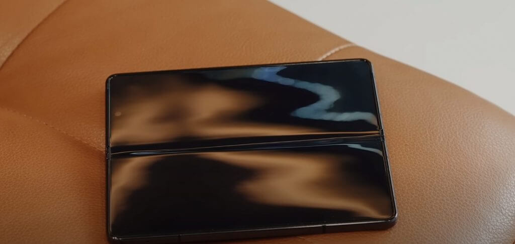 Samsung Galaxy Fold5 - Hinge